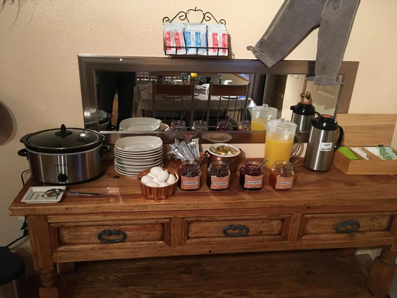 هولبروك Globetrotter Lodge المظهر الخارجي الصورة